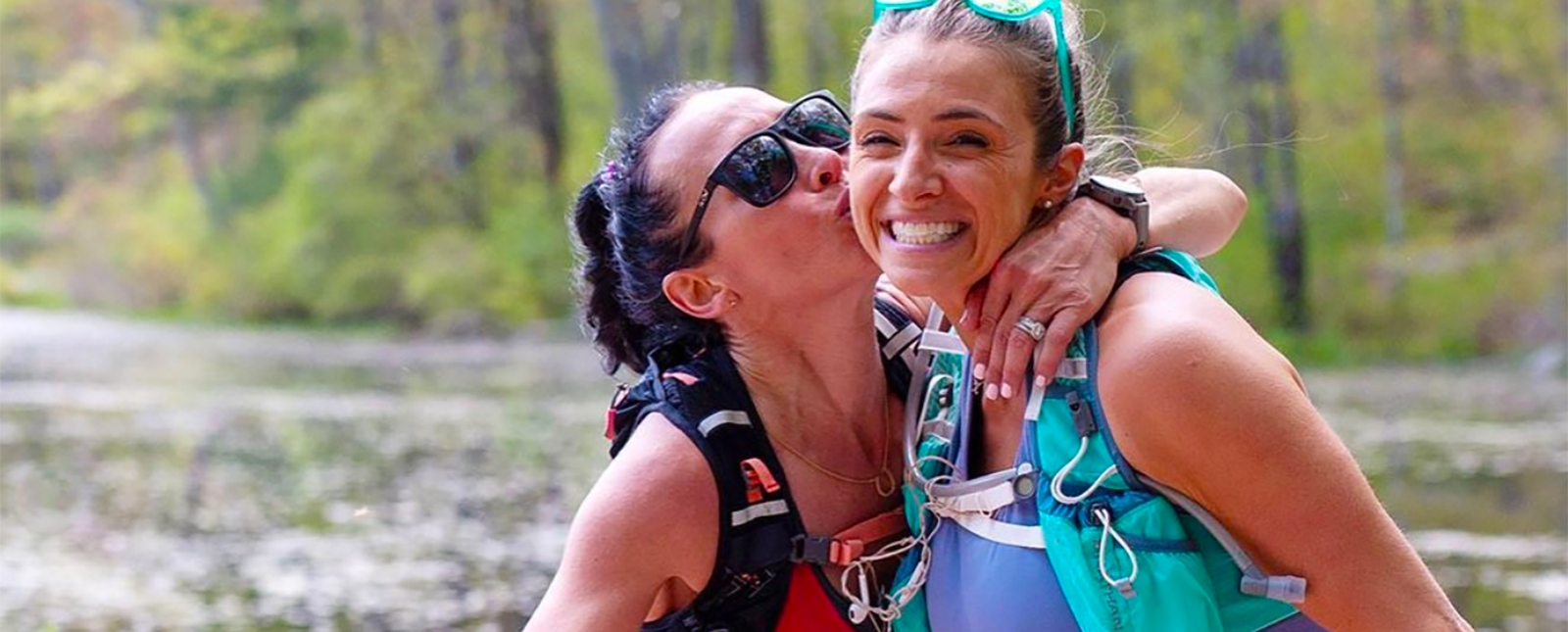 Dos mujeres corriendo (Instagram@muddysockphotography)