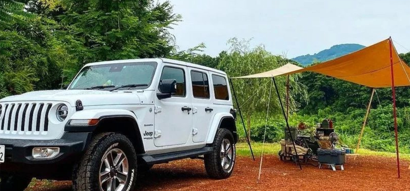 Jeep en el campamento en el Bosque Estatal de la Legión Americana (Instagram@jeep_lover.girl)