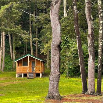 Image of cabin in woods at Black Rock State Park (Instagram@k_r0ddd)