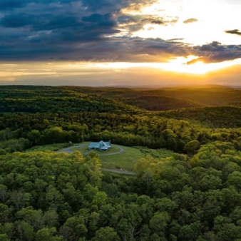 A nice landscape view of trees and sky (Instagram@jtl.drones)