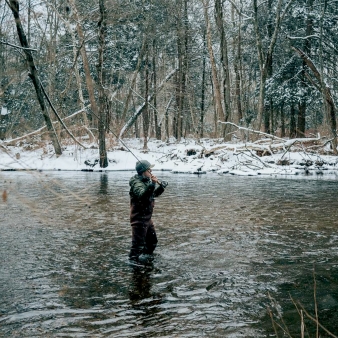 A man fishing in the river (Instagram@jmcsweeneyphotography)