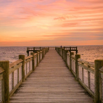 Walnut Beach boardwalk at Silver Sands State Park