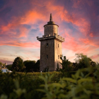 Harkness Tower at Sunset (Instagram@chrisreillyphoto)