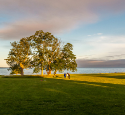 Harkness Memorial grounds with view out to the ocean
